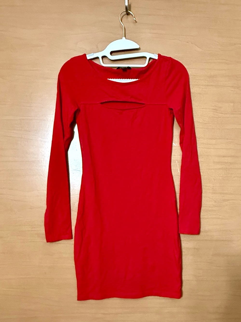 Guess Red Long Sleeve Cutout Bodycon Dress